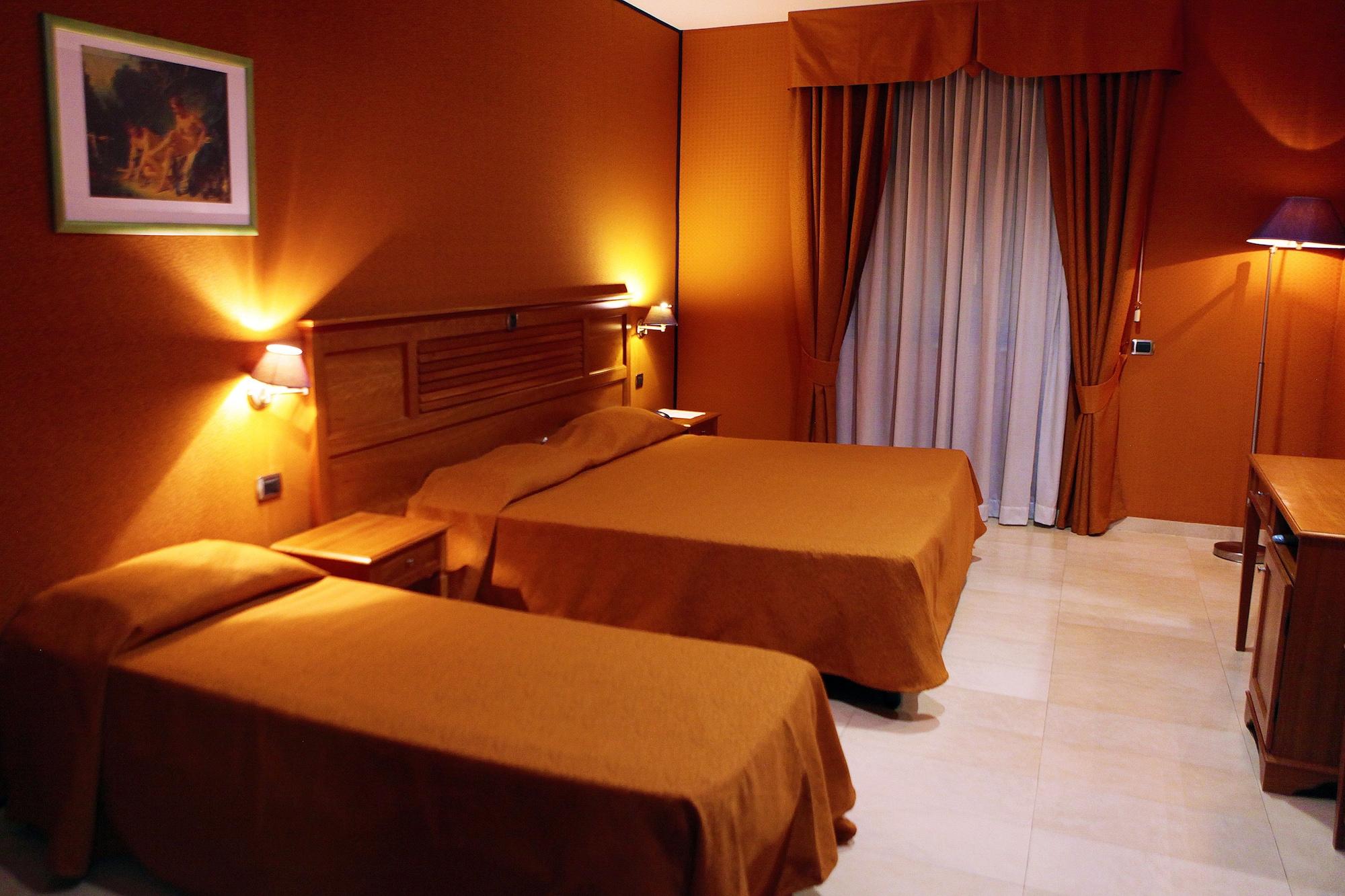 Hotel Futura Centro Congressi Napoli Ngoại thất bức ảnh