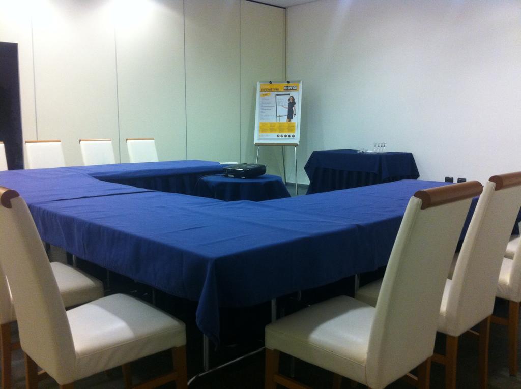 Hotel Futura Centro Congressi Napoli Ngoại thất bức ảnh